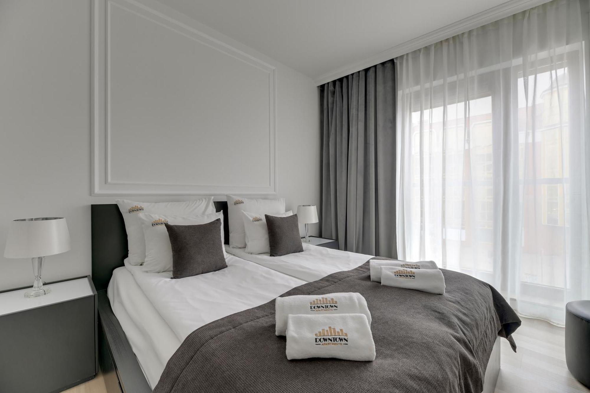 Waterlane Riverside - Spa, Pool, Gym & Parking By Downtown Apartments Gdansk Bagian luar foto