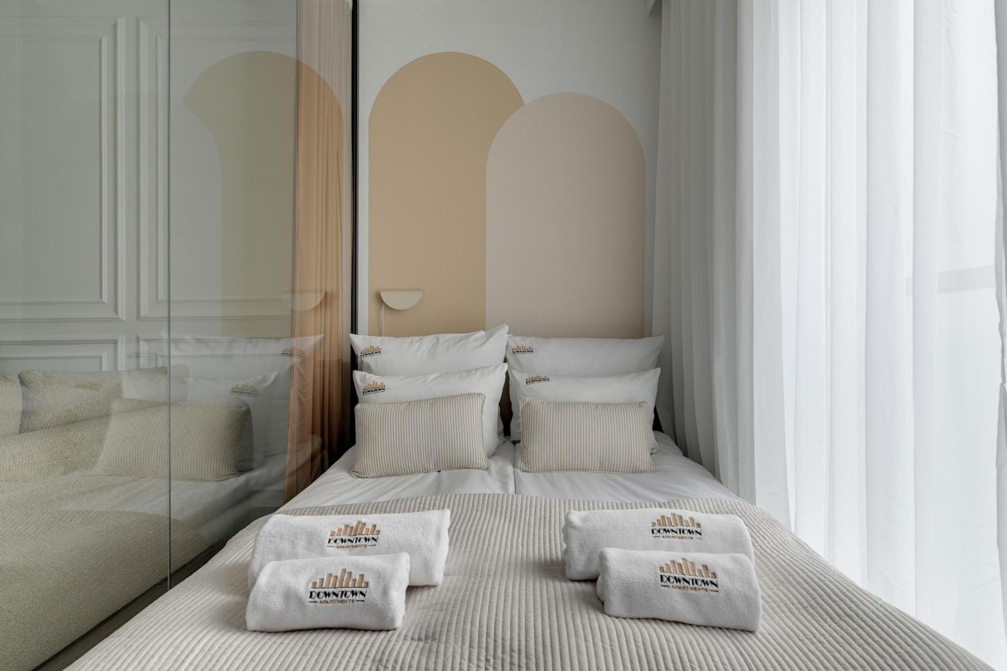 Waterlane Riverside - Spa, Pool, Gym & Parking By Downtown Apartments Gdansk Ruang foto