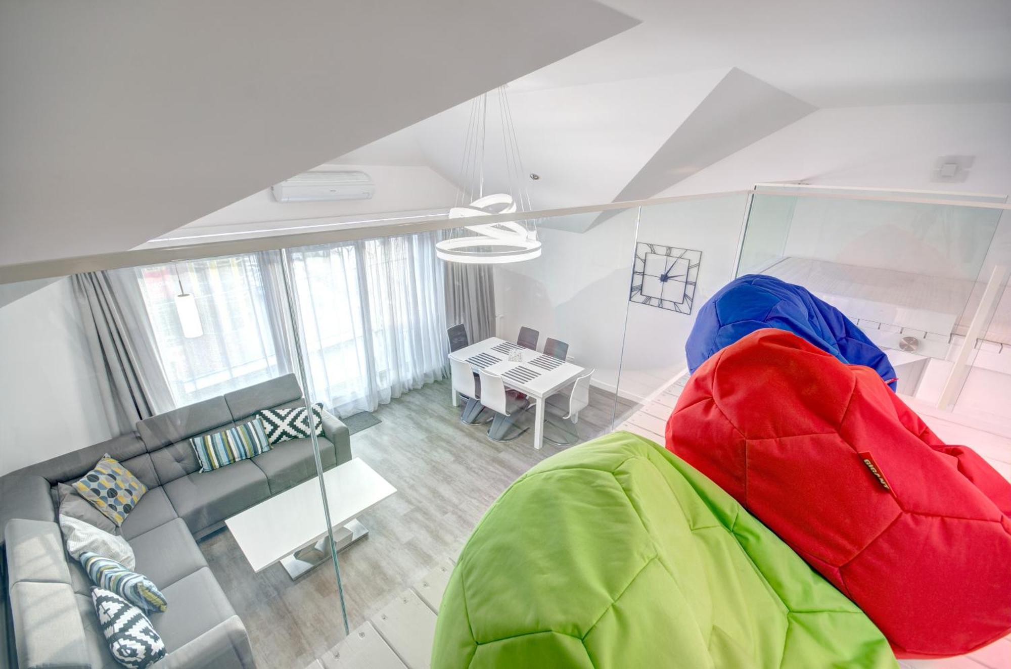 Waterlane Riverside - Spa, Pool, Gym & Parking By Downtown Apartments Gdansk Ruang foto