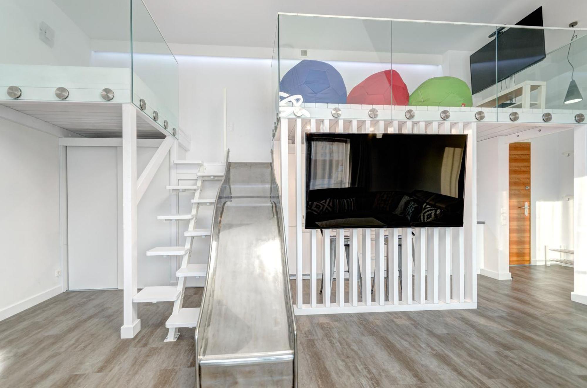 Waterlane Riverside - Spa, Pool, Gym & Parking By Downtown Apartments Gdansk Ruang foto