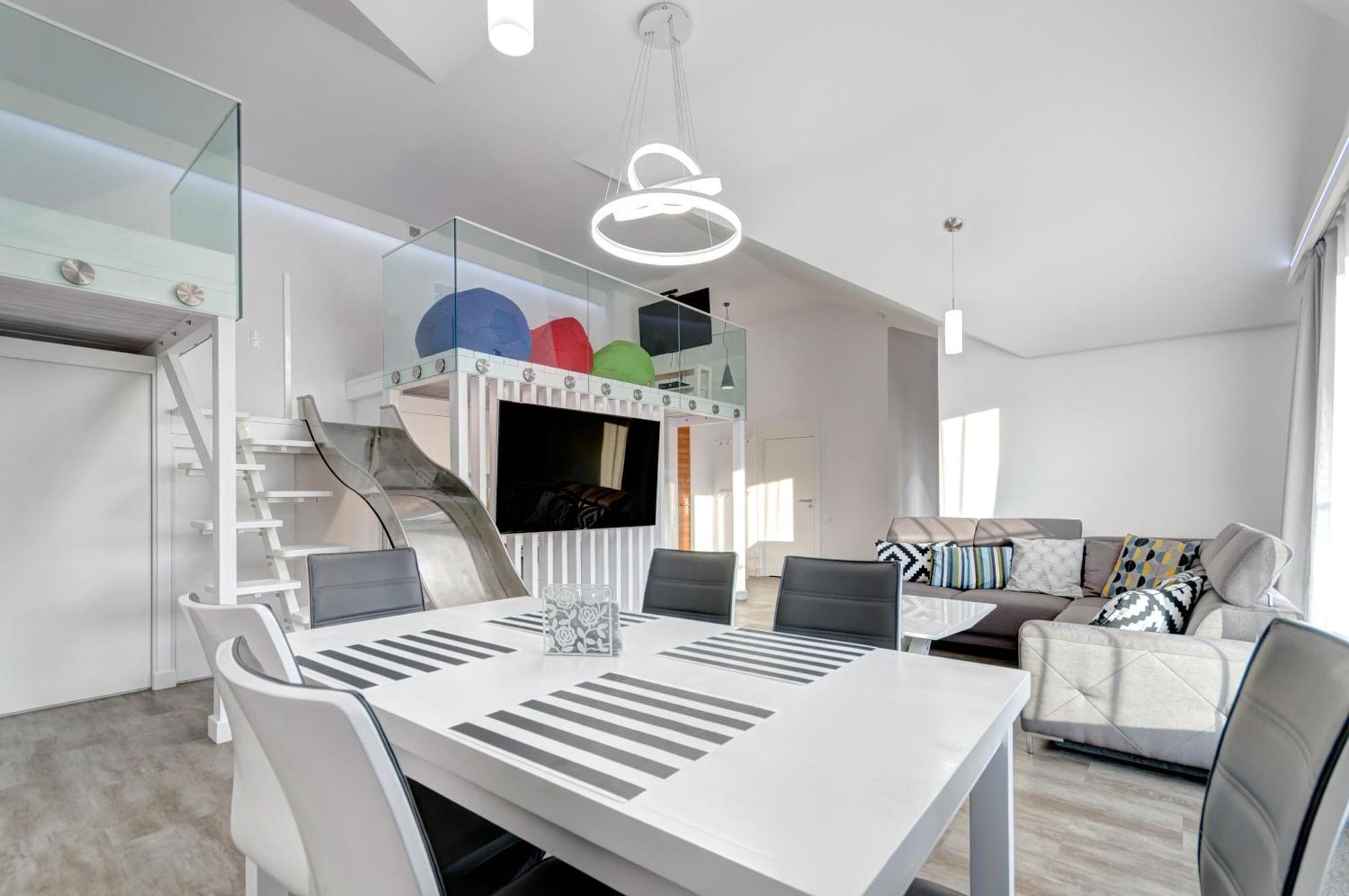 Waterlane Riverside - Spa, Pool, Gym & Parking By Downtown Apartments Gdansk Ruang foto
