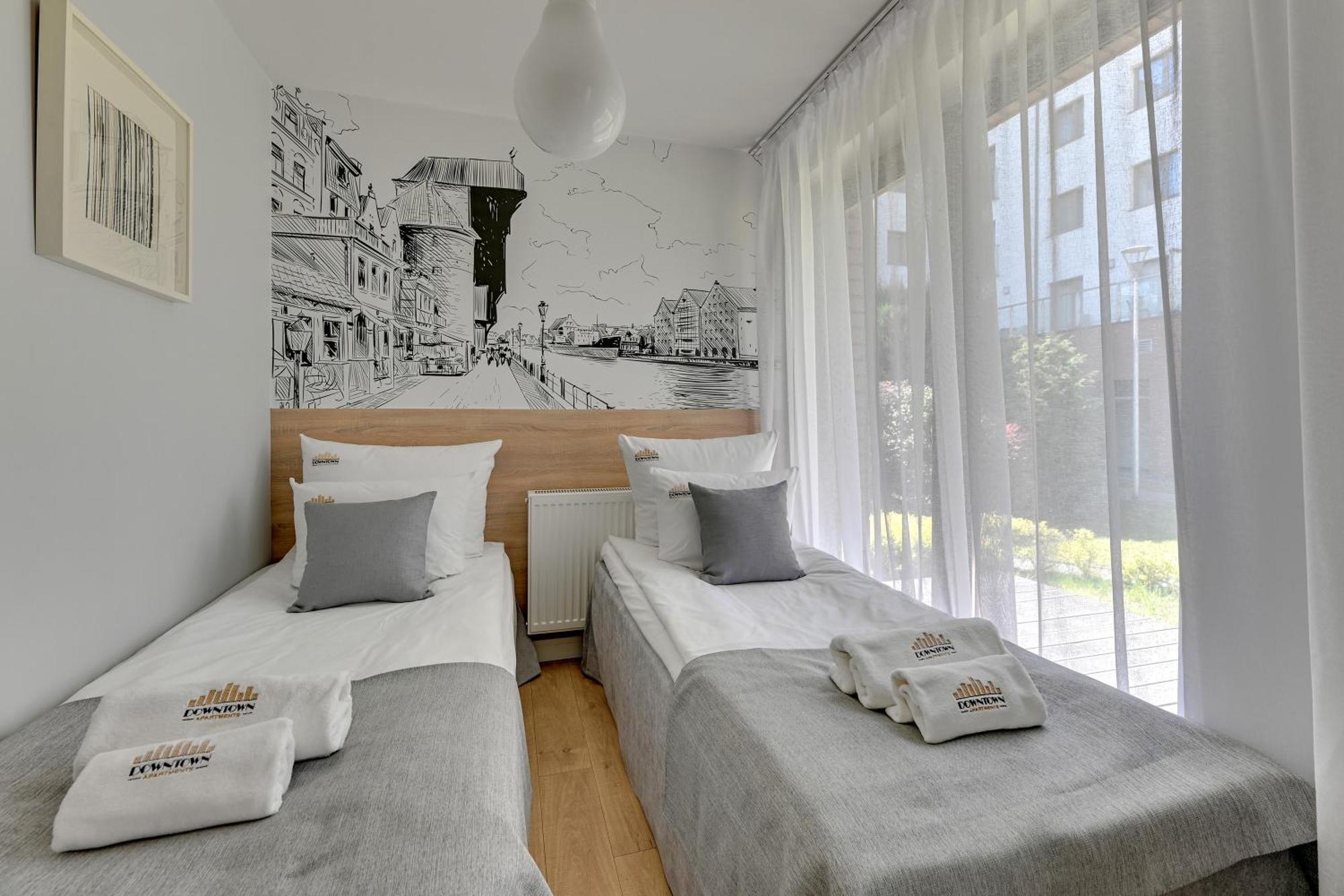 Waterlane Riverside - Spa, Pool, Gym & Parking By Downtown Apartments Gdansk Ruang foto